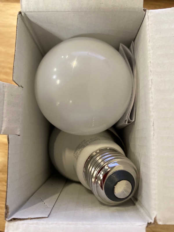 Photo 2 of meross Smart Light Bulb, Smart WiFi LED Bulbs Compatible with Apple HomeKit, Siri, Alexa, SmartThings, Dimmable E26 Multicolor 2700K-6500K RGBWW, 900 Lumens 60W Equivalent 2 Pack

