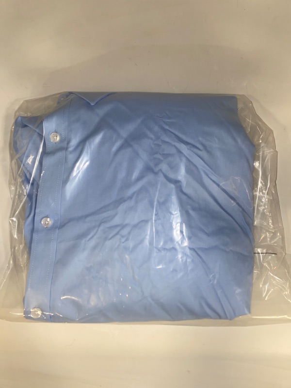 Photo 2 of 3XL Men's Premium Comfort Slim Fit Wrinkle Resistant Dress Shirt
