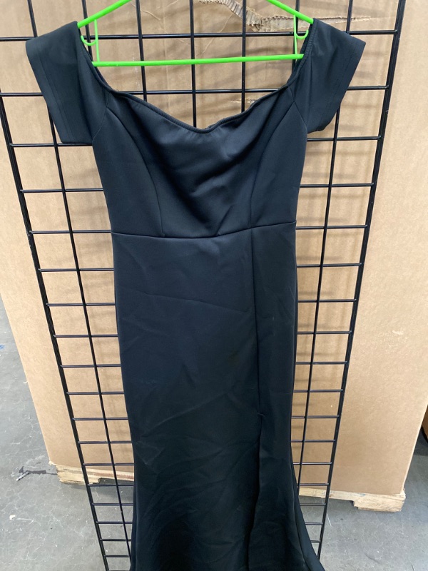 Photo 1 of Size M - Womens Black Dress