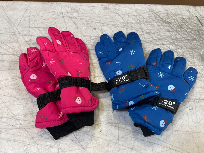 Photo 1 of 2 pair Unisex Winter Outdoor Cycling Skiing Cold Resistant Waterproof Non-slip Sports Snowflake Warm Gloves, Suitable For Boys And Girls Aged 8-12Y