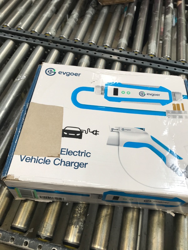 Photo 4 of EG evgoer Electric Vehicle Charger Level 2 & Level 1, 40Amp 110V-240V Schedule Timer Portable EV Home Charging Station, 12/16/24/32A/40A Adjustable Current 30ft Cable,Compatible with All SAE J1772 EVs (USED)
