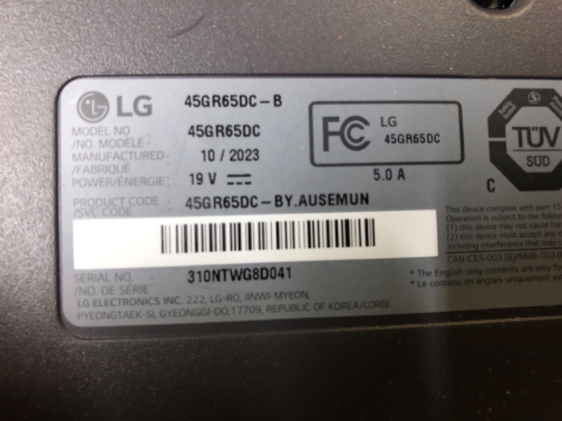 Photo 3 of LG 45GR65DC-B 45" Ultragear™ QHD 1ms 200Hz Curved Gaming Monitor with VESA DisplayHDR™ 600 (DisplayPort,HDMI), Black 45 Inch (45GR65DC-B) 200Hz HDMI/DP