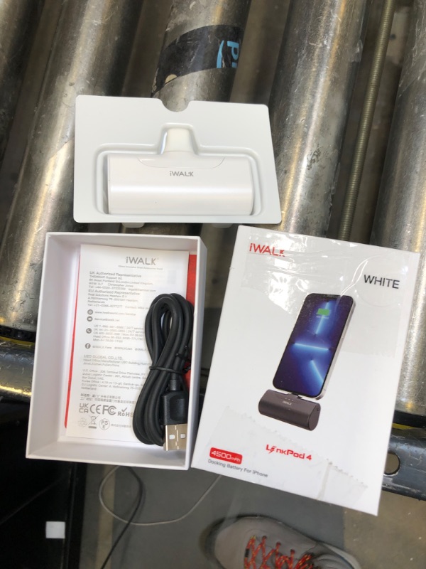 Photo 1 of iWALK Small Portable Charger 4500mAh Ultra-Compact Power Bank Cute Battery Pack Compatible with iPhone 13/13 Pro Max/12/12 Mini/12 Pro Max/11 Pro/XS Max/XR/X/8/7/6/Plus Airpods and More