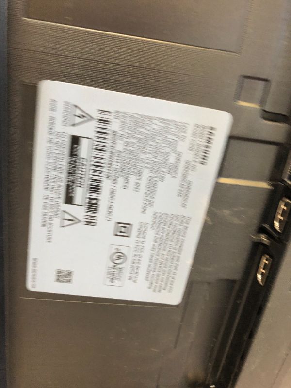 Photo 3 of Samsung - 85" Class Q60C QLED 4K UHD Smart Tizen TV
