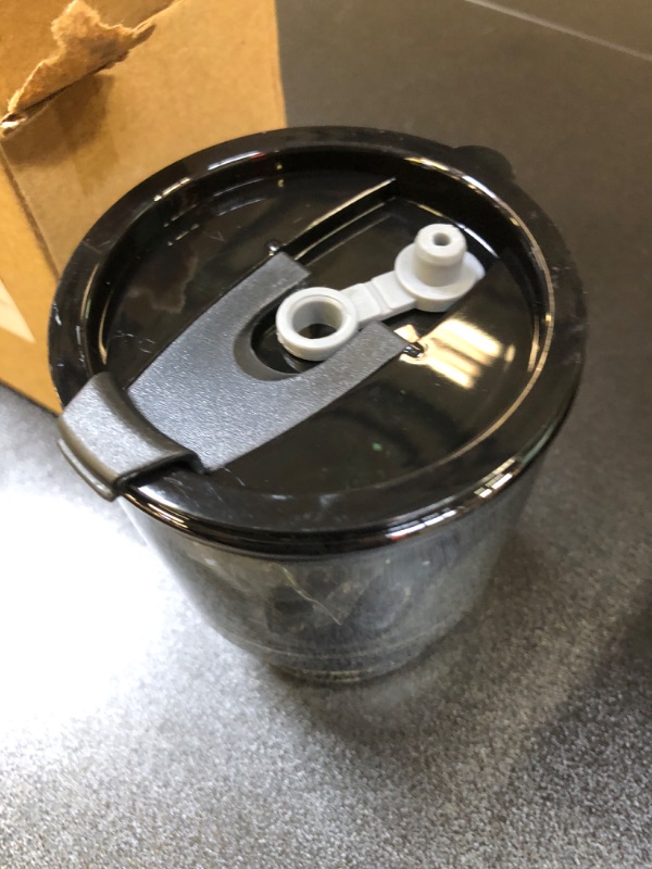 Photo 1 of  tea cup, ice coffee cup, car cup 