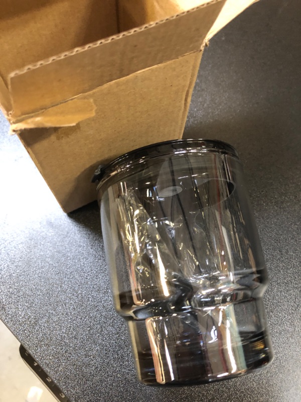 Photo 1 of  tea cup, ice coffee cup, car cup 