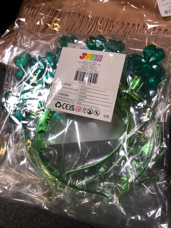 Photo 2 of St Patrick's Day LED Light Up Shamrock Headbands Iris Green Clover Headwear Glow in the Dark St Patricks Party Accessories Party Favor