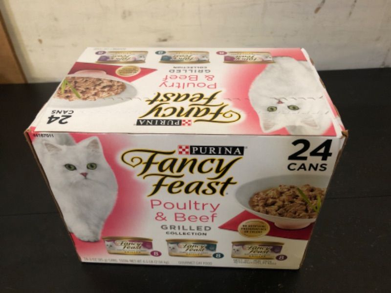 Photo 2 of exp date 08/2025----Purina Fancy Feast Grilled Gourmet Wet Cat Food Chicken, Turkey Beef Collection - 4.5lbs/24ct Variety Pack	