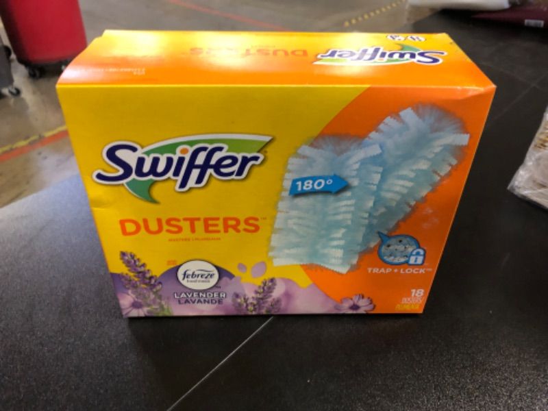Photo 2 of Swiffer Dusters, Ceiling Fan Duster, Multi Surface Refills with Febreze Lavender, 18 Count 18 Count (Pack of 1) Duster