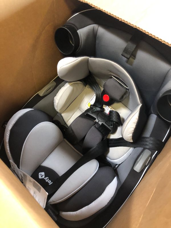 Photo 2 of Safety 1st Grow and Go All-in-One Convertible Car Seat,Rear-facing 5-40 pounds, Forward-facing 22-65 pounds, and Belt-positioning booster 40-100 pounds, Carbon Ink
