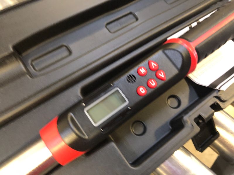 Photo 3 of VANPO Adjustable Digital Torque Wrench, 2.2-44.2ft-lbs/3-60N-m, 9×12mm Open End Torque Wrench, 38mm Adjustable Jaw, Accuracy ±2%, LED & Buzzer Notification, Suitable for HVAC, Car, Moto, Pipeline Digital 2.2-44.3lb.ft(3-60N.m)