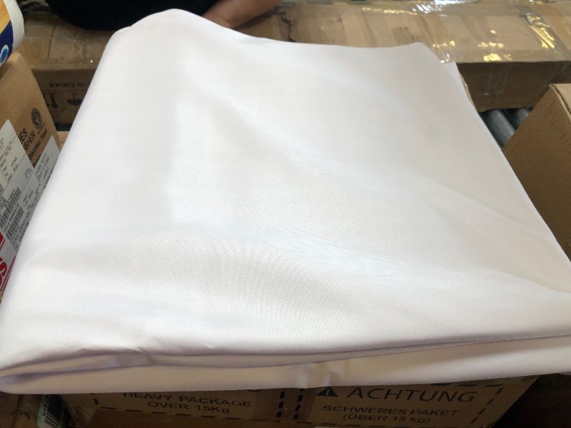 Photo 1 of LEQEE Round Tablecloth,120inch Stain and Wrinkle Resistant Polyester Table Cloth,Decorative Fabric Table Cover for Kitchen,Dinning,Party,Wedding Round(White) 120white 1