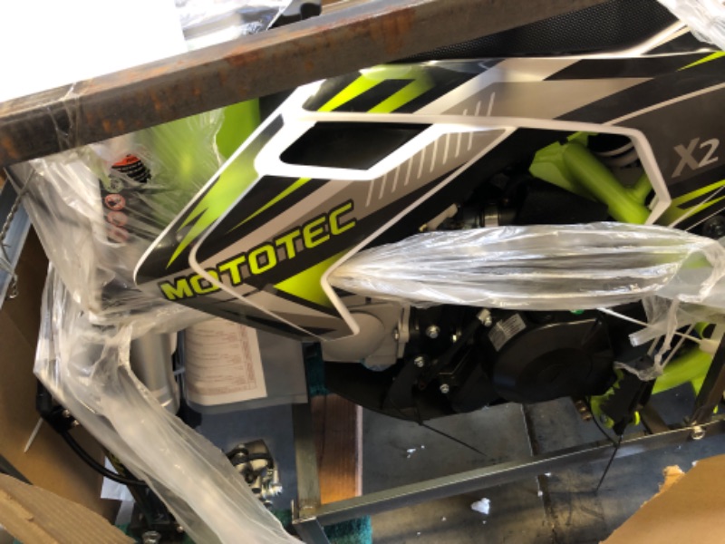 Photo 4 of MotoTec X2 110cc 4-Stroke Gas Dirt Bike Green, 61x28x40, (MT-DB-X2-110cc_Green)
