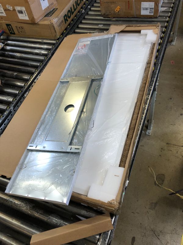 Photo 1 of AIKVSXER 1x4 LED Flat Panel Light Surface Mount LED Ceiling Light, 5500LM 50W TRIAC 10-100% Dimmable, 3000/4000/5000k Selectable 48 Inch LED Light Fixture 4FT LED Light for Garage/Kitchen/Closet 4PACK