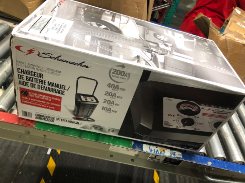 Photo 1 of Schumacher SC1446 200/40/20/10 Amp Manual Wheel Charger with Engine Start