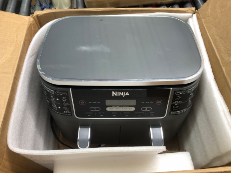 Photo 3 of *** lightly used**
Ninja DZ201 Foodi 8 Quart 6-in-1 DualZone 2-Basket Air Fryer with 2 Independent Frying Baskets, Match Cook & Smart Finish to Roast, Broil, Dehydrate & More for Quick, Easy Meals, Grey
