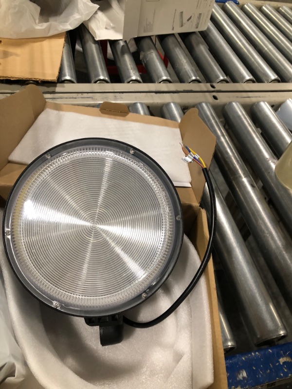 Photo 4 of **USED** toberich LED Barn Light, 150W 18000LM Yard Area Lights Dusk to Dawn Outdoor Lighting with Photocell 6500K Adjustable Angle Daylight IP66 Waterproof Street Lights for Security/Farmhouse/Garage 1 Pack