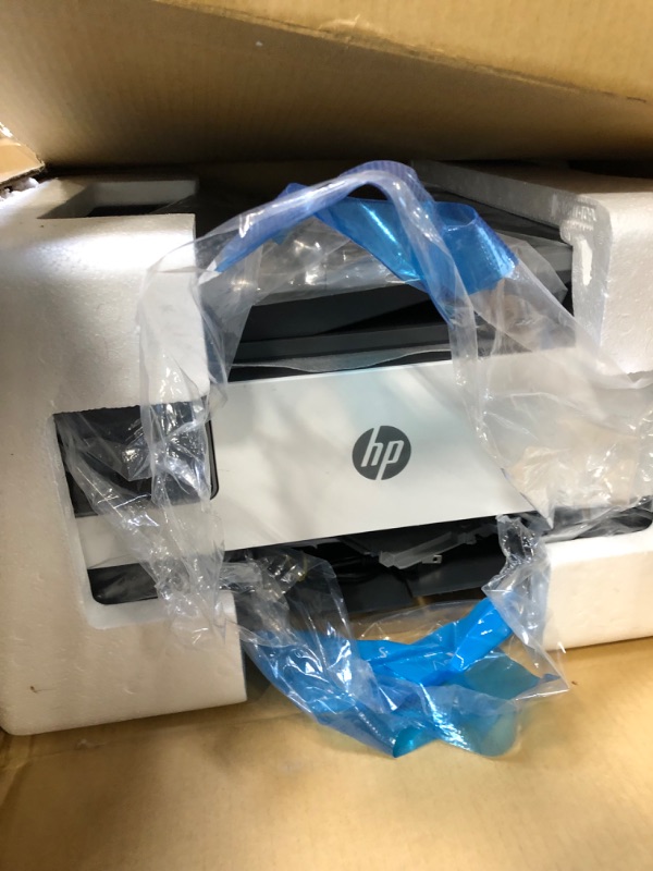 Photo 4 of HP OfficeJet Pro 8034e Wireless Color All-in-One Printer with 1 Full Year Instant Ink,White