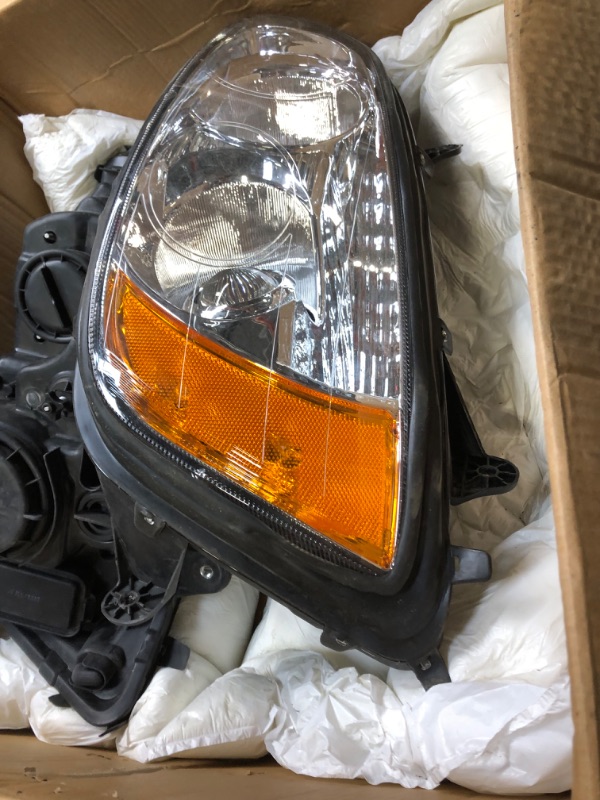 Photo 1 of Headlight Assembly Pair Set Fits 2008-2016 Kenworth T170 T270 T370 T470 T440 T660 T700?Left Driver & Right Passenger Side