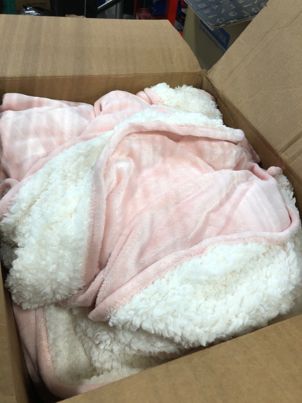 Photo 2 of **not exact***
Bedsure Sherpa Fleece Throw Blanket for Couch - Thick and Warm Blankets for Winter, Soft and Fuzzy Throw Blanket for Sofa, Pink, Throw/Travel Pink