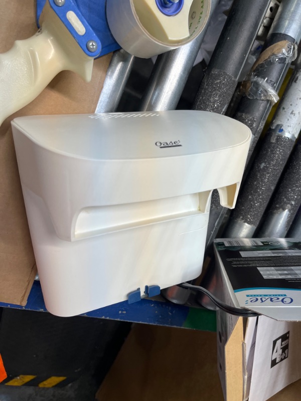 Photo 2 of **USED** OASE BioStyle Power Filter for Aquariums up to 30 gallons, Multi-stage Filtration, Easy Maintenance, Quiet Hang on Back Filter, White White 30