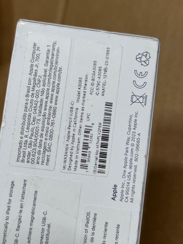 Photo 1 of Apple Pencil (USB-C)