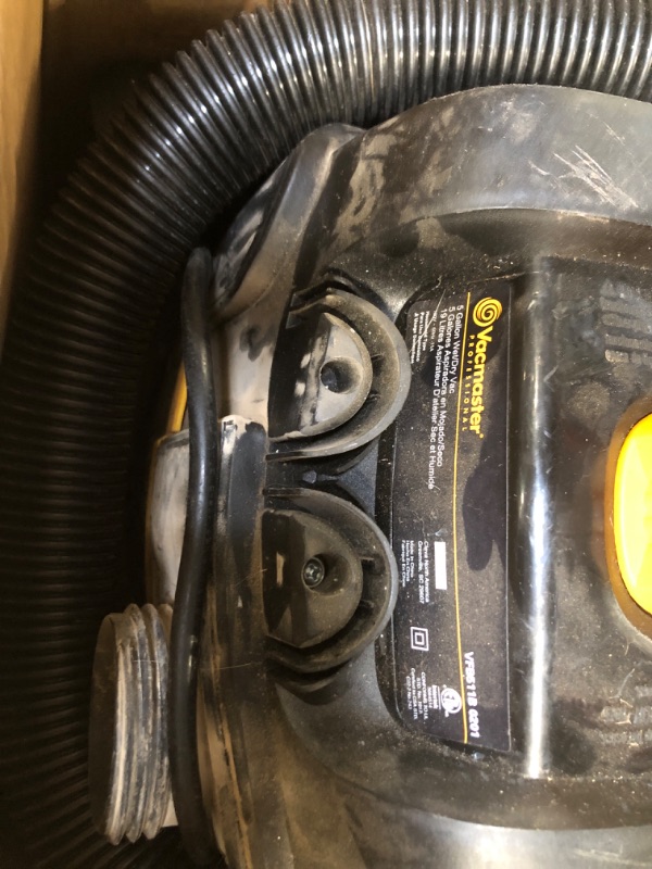 Photo 3 of ***NEEDS CLEANING***Vacmaster Professional - Professional Wet/Dry Vac, 5 Gallon, 5.5 HP 1-7/8" Hose Jobsite Vac, Black & Chemical Guys SPI22516 Total Interior Cleaner & Protectant, 16 fl oz (Black Cherry Scent) 5 Gal 5.5 HP Vac + Cleaner & Protectant