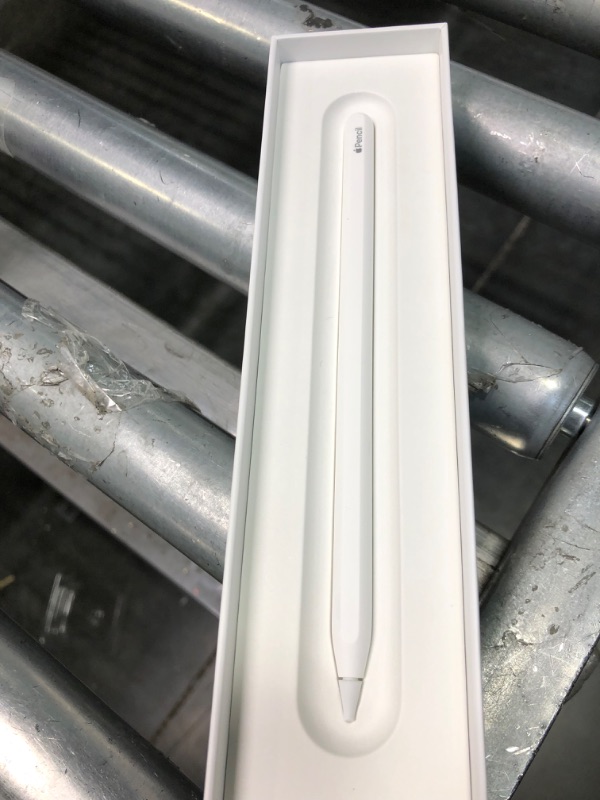 Photo 3 of Apple Pencil (2nd Generation)