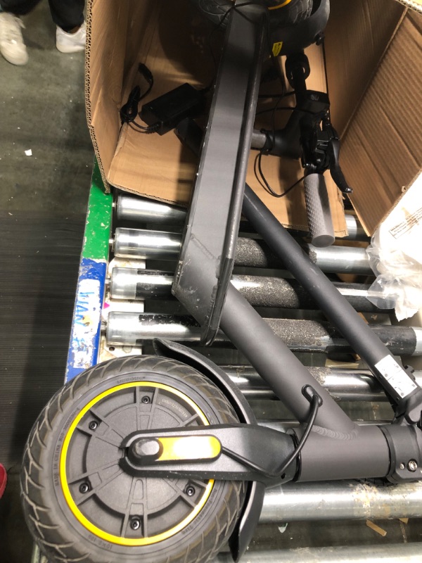 Photo 1 of 1PLUS Electric Scooter,500W Motor Powerful Motor up to 22 Miles Range Folding Commute Electric Scooter for Adults with 10" Solid Tires, Dual Braking System 
