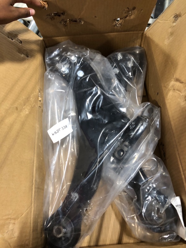 Photo 1 of LCWRGS 2pcs Front Lower Control Arm w/Ball Joint Replacement for Lexus ES300 ES330 ES350 RX330 RX350 & Toyota Avalon Camry Highlander Solara K620333 K620334