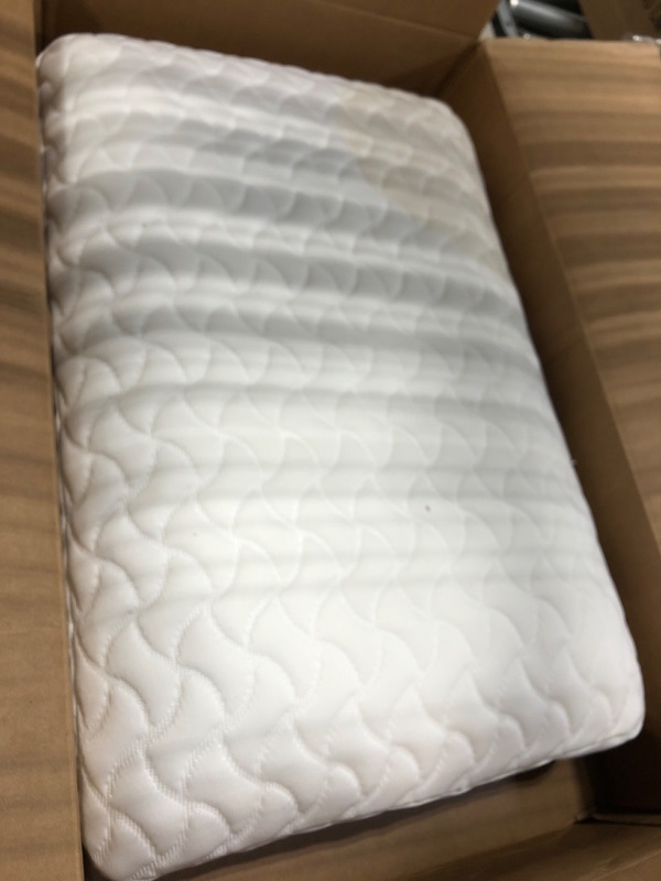 Photo 2 of ***minor damage, has stain*** Tempur-Pedic TEMPUR-Cloud Pillow for Sleeping, Standard, White