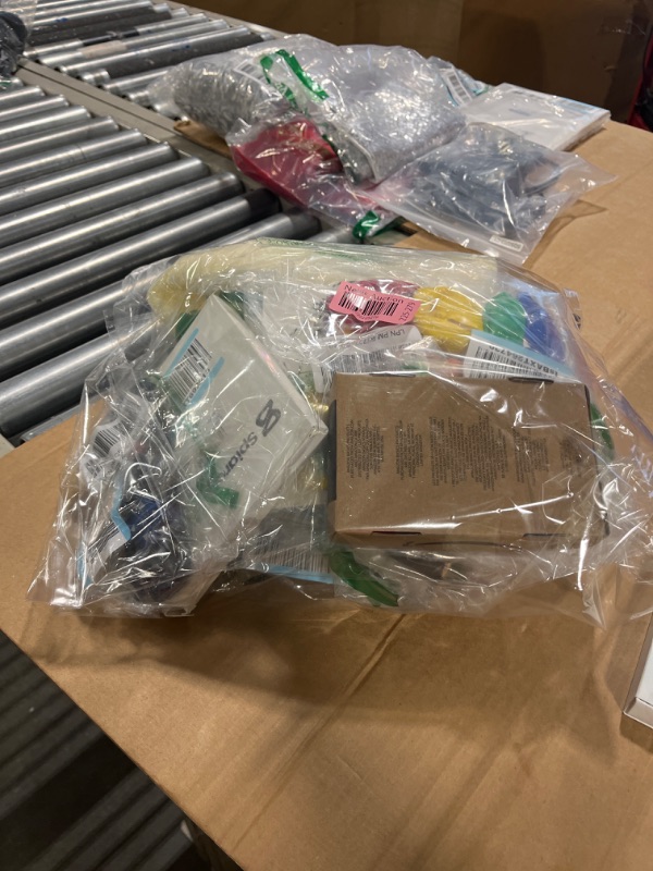 Photo 1 of ***BUNDLED BAG OF  ***
***AS IS / NO RETURNS -  FINAL SALE***
