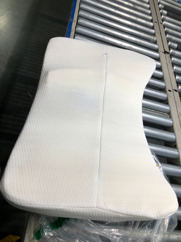 Photo 1 of  Foam support pillow 