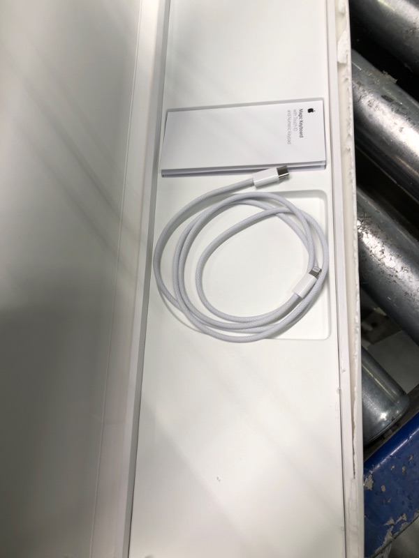 Photo 1 of Apple Magic Keyboard with Touch ID and Numeric Keypad for Mac Computers Silicon (Wireless, Rechargable) - US English - White Keys White Keys US English