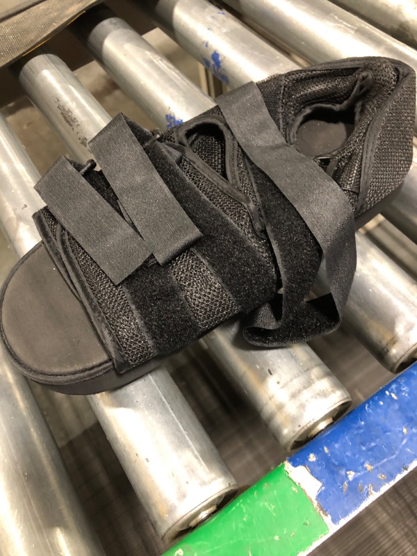 Photo 1 of Shuyan Jiao Heel Wedge Healing Shoe Post Op Shoes Lightweight Heel Relief Medical Orthopedic Foot Brace Off-loading Shoes for Heel or Ankle Pain Ulcerations Feet Wounds for Men and Women (Medium)…