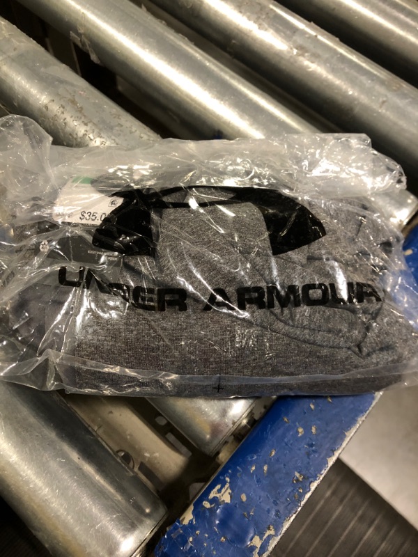 Photo 1 of Under Armour Men's HeatGear Compression Long-Sleeve T-Shirt Carbon Heather (090)/Black Large