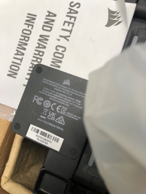 Photo 1 of CORSAIR iCUE Link H115i RGB Liquid CPU Cooler - 280mm AIO - QX140 RGB Fans - Fits Intel® LGA 1700, AMD® AM5 - iCUE Link System Hub Included - Black Black 280mm AIO