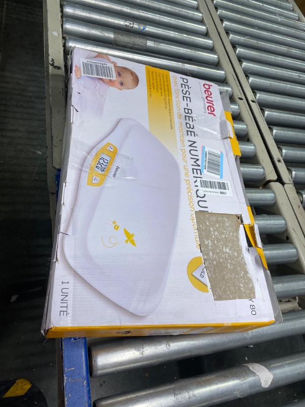 Photo 1 of Beurer BY80 Digital Baby Scale, Infant Scale for Weighing in Pounds, Ounces, or Kilograms up to 44 lbs, Newborn Scale with Hold Function, Pet Scale for Cats and Dogs
