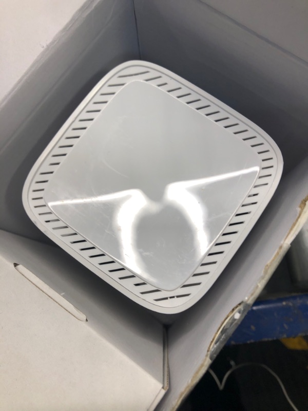 Photo 1 of D-Link WiFi Router AC1900 Whole Home Smart Mesh Wi-Fi System High Performance Dual Band Parental Controls (DIR-L1900-US) AC1900 Router