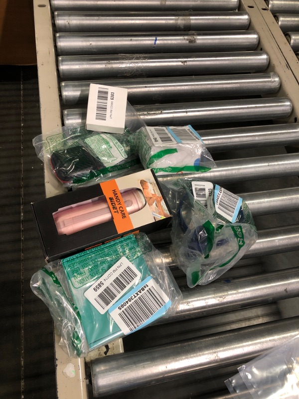 Photo 1 of ***AS IS / NO RETURNS -  FINAL SALE***
***BUNDLED BAG OF  ***
