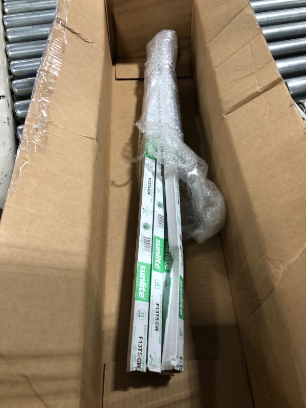 Photo 1 of F13T5CW – T5 21 Inch Under Counter Fluorescent Bulbs Cool White 4100K 13-Watt F13T5/CW 21” CW Long Life Replacement Tubes for Under Cabinet Lights – Pack of 6 Bulbs Cool White (4100k)