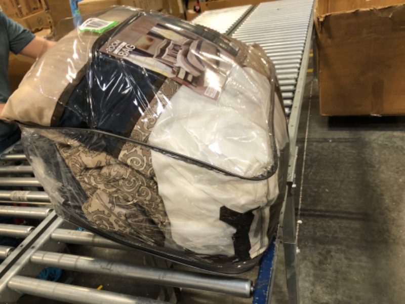 Photo 1 of Madison Park Essentials Delaney 24-Piece Room In A Bag Comforter Set-Satin Jacquard All Season Luxury Bedding, Sheets, decorative pillows and Curtains, Valance, King (104 in x 92 in), Medallion Navy Navy King (104 in x 92 in)