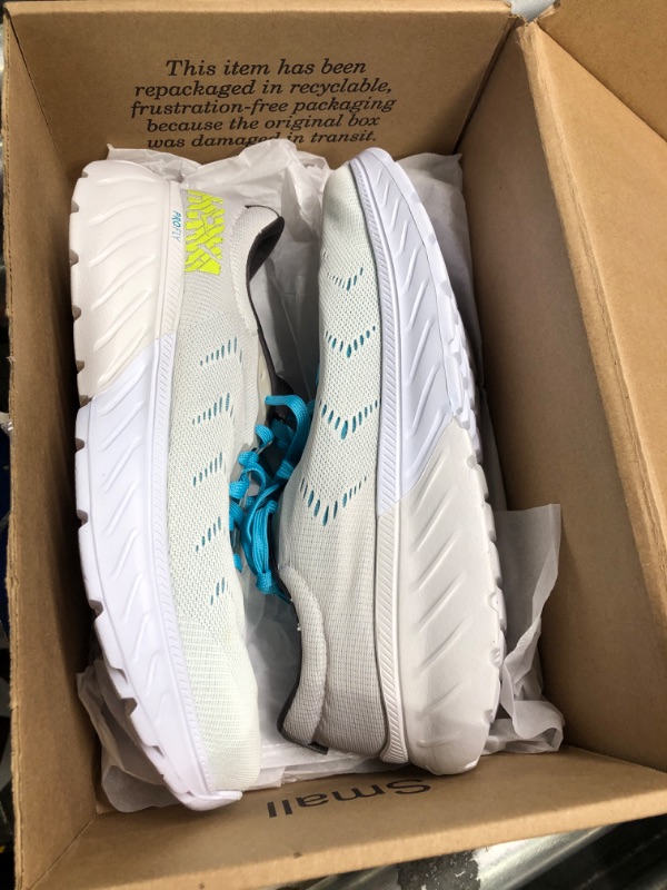 Photo 3 of RUNNING SHOE MACH 2 HOKA ONE ONE (WHITE / NIMBUS CLOUD) WOMAN Size 10
