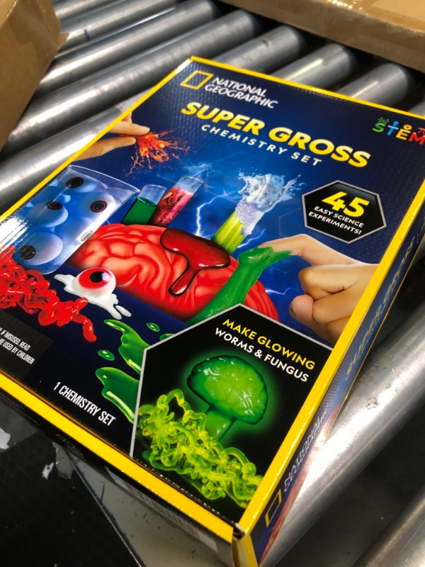 Photo 1 of NATIONAL GEOGRAPHIC Gross Science Kit - 45 Experiments- Dissect a Brain, Make Glowing Slime Worms, for Kids 8-12, STEM Project Gifts Boys and Girls (Amazon Exclusive) Super Gross Science