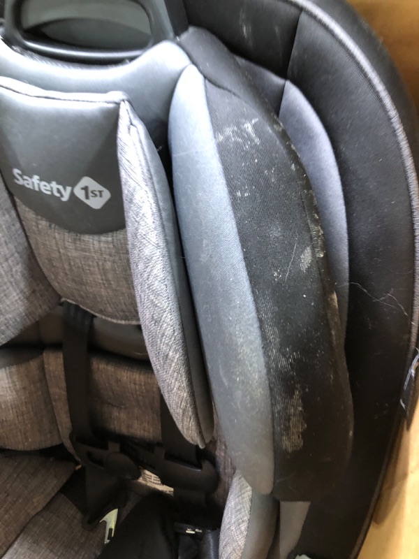 Photo 3 of **needs cleaning**Safety 1st Grow and Go All-in-One Convertible Car Seat, Rear-facing 5-40 pounds, Forward-facing 22-65 pounds, and Belt-positioning booster 40-100 pounds, Harvest Moon Harvest Moon Original