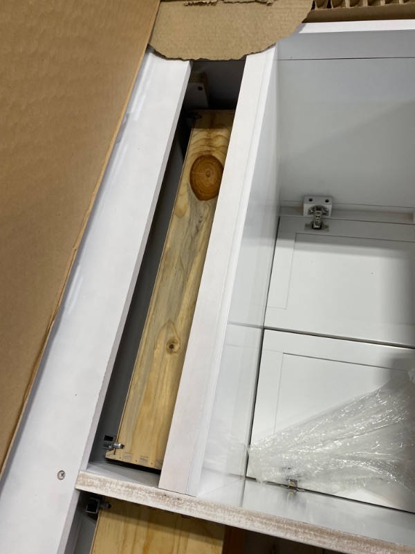 Photo 1 of Valentino 72 in. W x 22 in. D Bath Vanity in White with Quartz Vanity Top in White with White Basin by Design Element