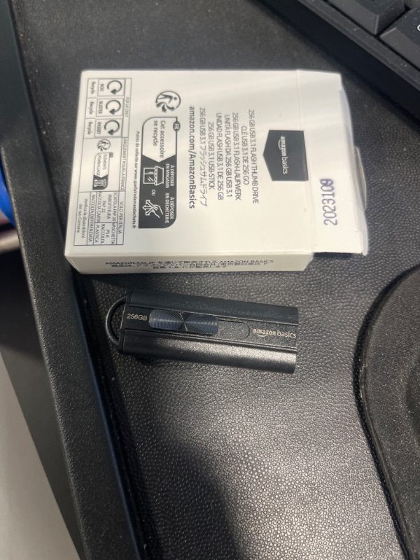 Photo 1 of Amazon Basics 256GB Ultra Fast USB 3.1 Flash Drive