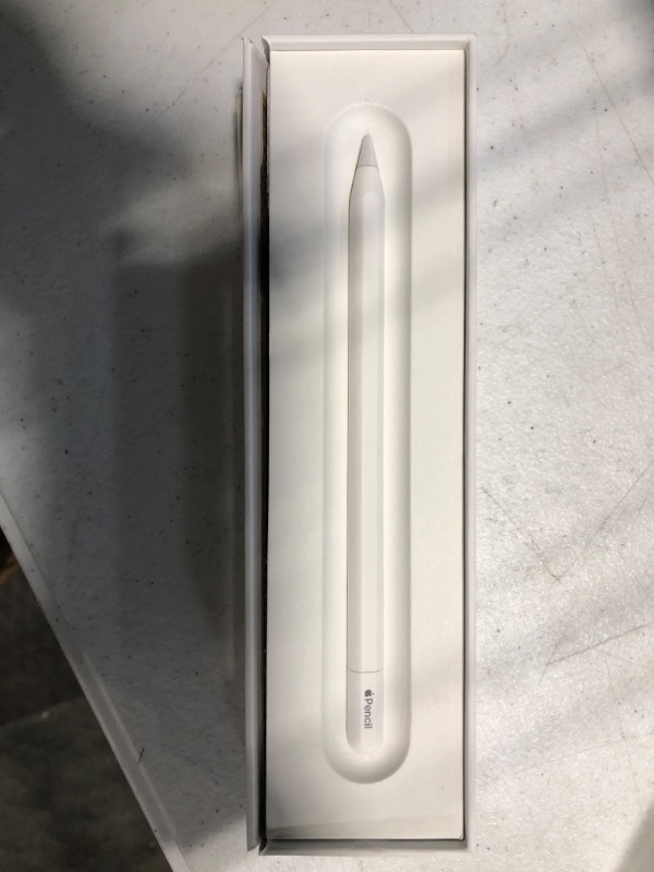 Photo 2 of Apple Pencil (USB-C) ???????