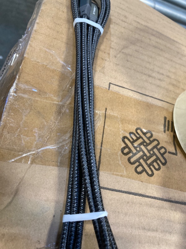 Photo 1 of 6.6ft USB C to USB C Magnetic Charging Cable, 10Gbps 20V 5A Fast Charging USB C Magnetic Adapter Cable with LED Indicator Light
