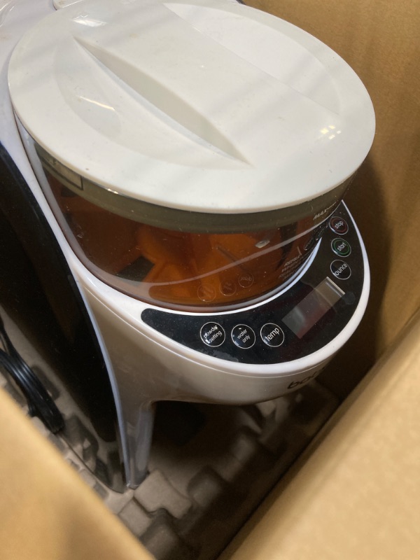 Photo 1 of **NEEDS CLEANED** **USED**New and Improved Baby Brezza Formula Pro Advanced Formula Dispenser Machine - Automatically Mix a Warm Formula Bottle Instantly - Easily Make Bottle with Automatic Powder Blending